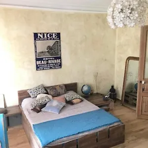 Great And Light Private In The Heart Of Frühstückspension